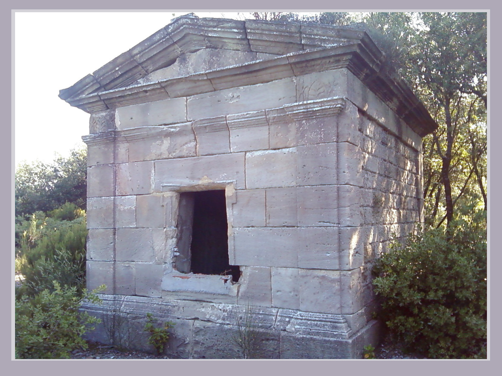 tombe à lamalou